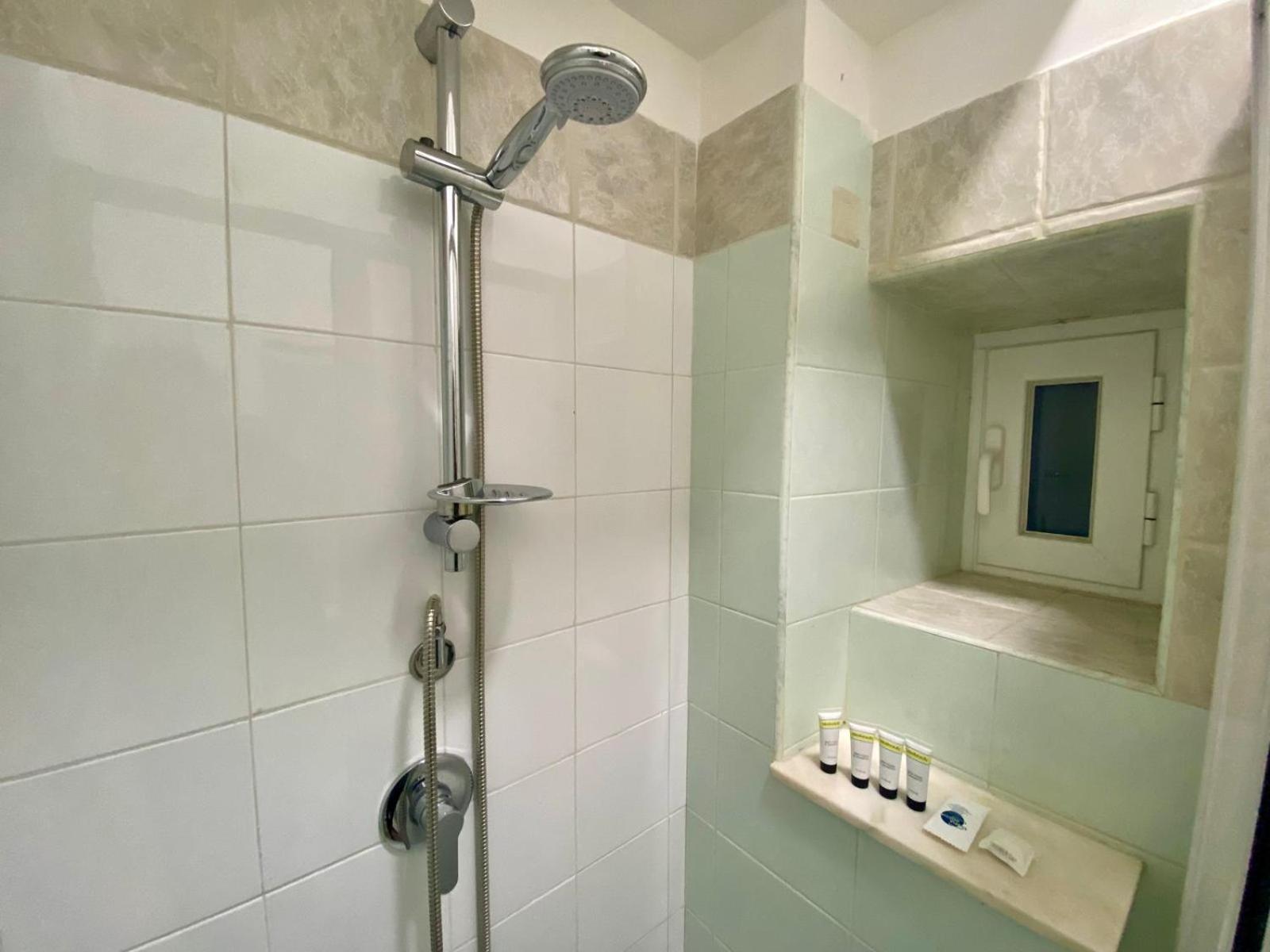 Petit Bijou Apartment Civitavecchia Luaran gambar